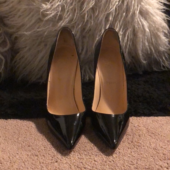 Stiletto - Picture 2 of 3